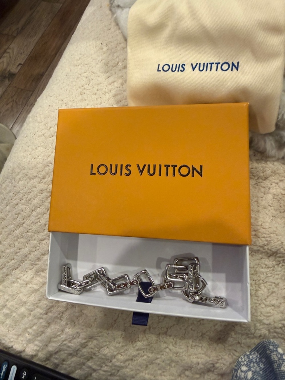 Louis Vuitton Silver-Tone Signature Link Bracelet - Picture 3 of 6